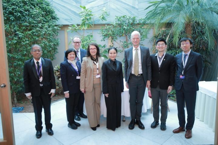 "รมว.นฤมล" ร่วมหารือทวิภาคีกับผู้อำนวยการฝ่ายการศึกษาและทักษะ ย้ำไทยพร้อมแสดงศักยภาพเป็นสมาชิก OECD เต็มที่