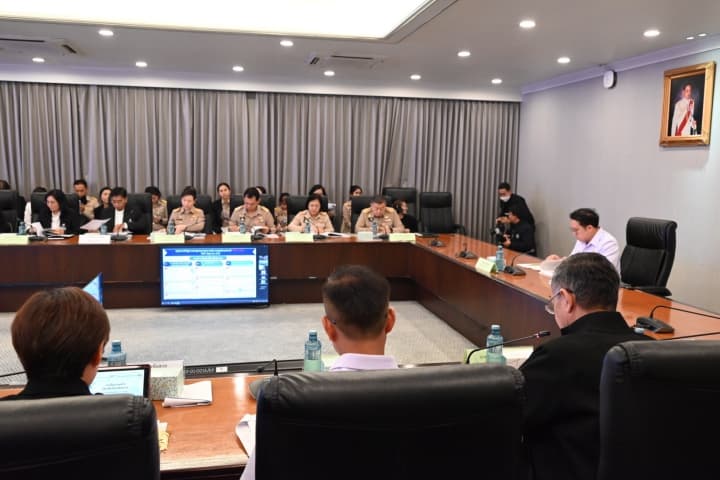 สกร. ร่วมประชุมบอร์ดสมุนไพรแห่งชาติ บูรณาการองค์ความรู้