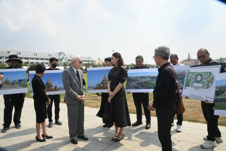 รมว.วธ.ลงพื้นที่ตรวจความพร้อมการก่อสร้างพระเมรุมาศและสิ่งปลูกสร้างประกอบ ณ สนามหลวง