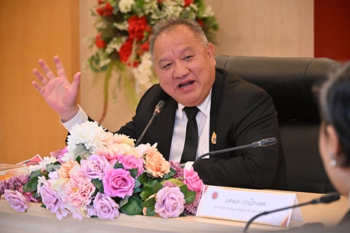 สอศ.เดินหน้าพัฒนาทักษะครูฝึกในสถานประกอบการ กลไกสำคัญในการขับเคลื่อนทวิภาคี