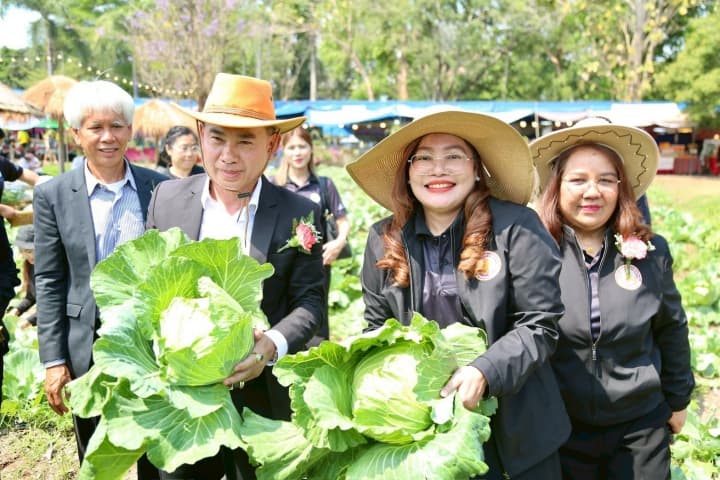 อธิบดี สกร. เปิดงานยิ่งใหญ่ “มหกรรมเกษตรธรรมชาติ ครั้งที่ 25” สืบสานศาสตร์พระราชา