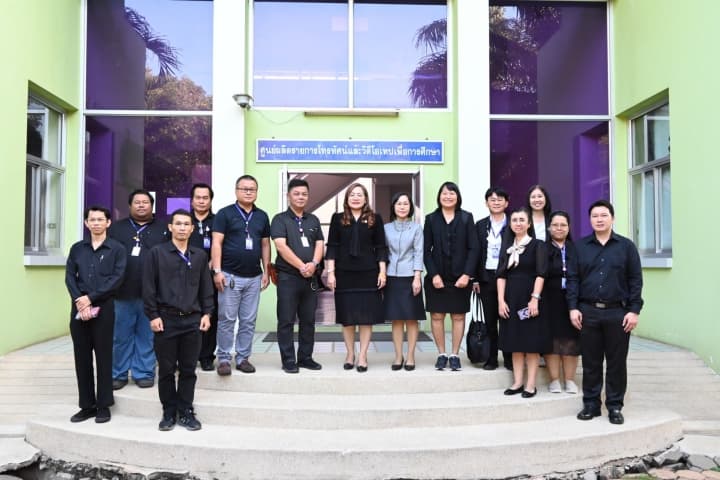 อธิบดี สกร. ลงพื้นที่ศูนย์ผลิตสื่อรังสิต พบปะบุคลากร พร้อมเสริมพลังการทำงาน