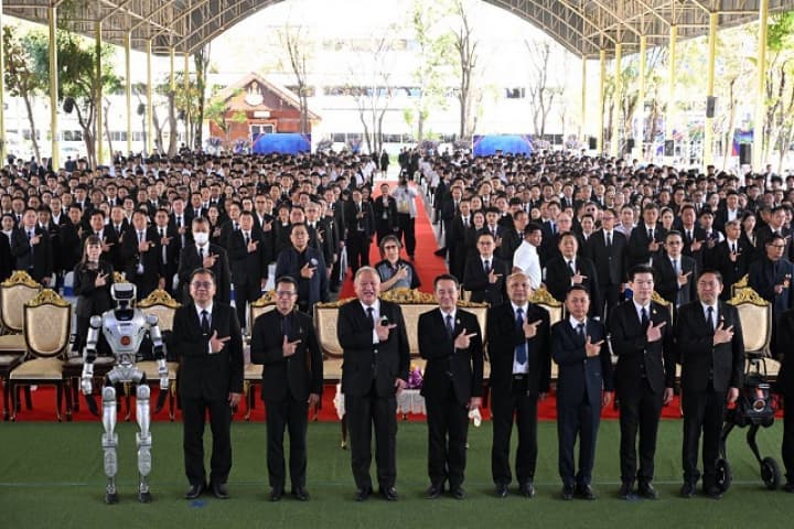 สอศ.เปิดการแข่งขัน อวท.ระดับชาติ  ครั้งที่ 34 "อวท.สร้างคนมีทักษะวิชาชีพสมรรถนะสูง คุณธรรม และทักษะชีวิต"