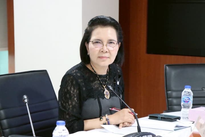 คุุรุสภาเดินหน้าเชิงรุก จัดการผู้ประพฤติผิดจรรยาบรรณวิชาชีพครู เปิด 5 ช่องทางร้องเรียน