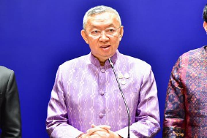 "รมว.ศธ." กำชับเด็ดขาด "ห้ามนำรถหลวงไปใช้ส่วนตัว" ฝ่าฝืนเจอวินัยร้ายแรง