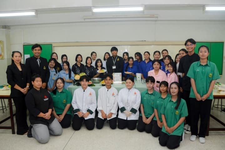 นร.หลากสถาบันให้ความสนใจ ร่วมงาน OPEN HOUSE คณะเทคโนโลยีคหกรรมศาสตร์ มทร.กรุงเทพ