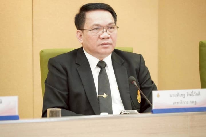 เลขาธิการ กพฐ. เร่งสอบด่วน ปมครูการเงิน ย้ำให้ความเป็นธรรมโดยเร็ว