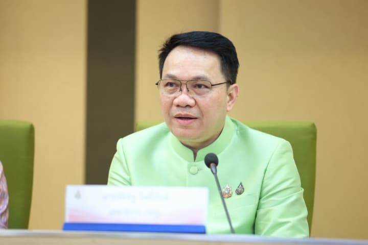 สพฐ. ลงโทษขั้นเด็ดขาด ครูวอลเล่ย์ฯ ล่วงละเมิดนักเรียน พร้อมเร่งดูแลสภาพจิตใจเด็ก