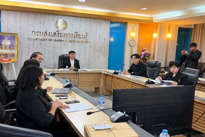 สกร. หารือมูลนิธิสัมมาชีพ เดินหน้าความร่วมมือพัฒนาอาชีพและการเรียนรู้ตลอดชีวิต