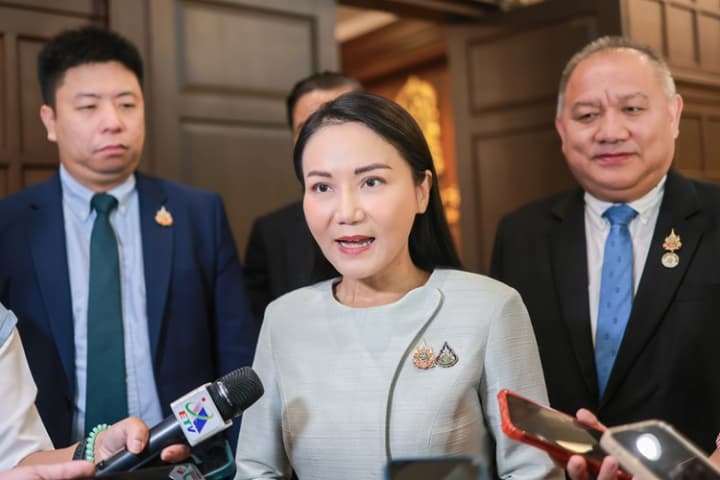 รมว.ศธ. ฝากโครงการทุน ODOS พิจารณาขยายโอกาสให้กลับกลุ่มเด็กที่มีความสามารถมีโอกาสเรียนต่อในทุกสาขา