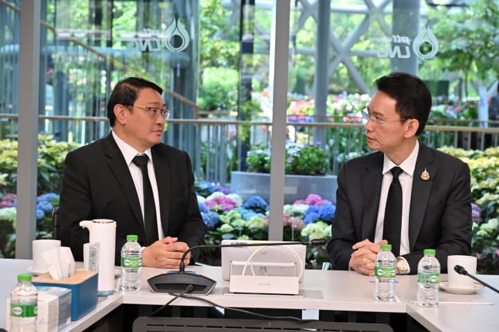 สอศ. ขับเคลื่อนอาชีวะเชิงพื้นที่ ลงนาม MOU วิทยาลัย–เครือข่ายวิสาหกิจชุมชนมาบตาพุด