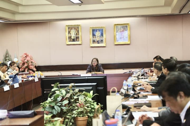 “เกศทิพย์” ตบเท้าเข้ารับตำแหน่งอธิบดี สกร. วันแรก เดินหน้าผลักดันงานด้านการศึกษา