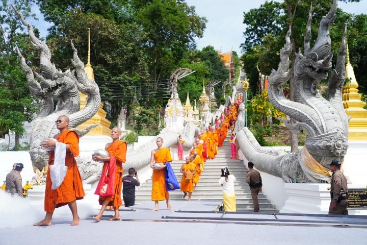 วธ. ชวนร่วมสืบสาน 5 ประเพณีออกพรรษา 2569 สัมผัสวิถีศรัทธา สืบทอดมรดกวัฒนธรรมไทย