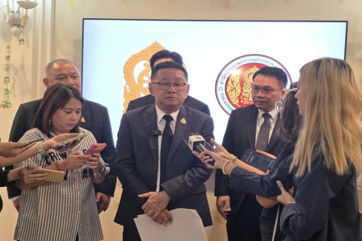 รมว.ประเสริฐ รับฟังข้อเสนอ ลุยปรับโฉมการศึกษา ลดความเหลื่อมล้ำ-เชื่อมการเรียนทางไดล-ข้อสอบมาตรฐานเดียว